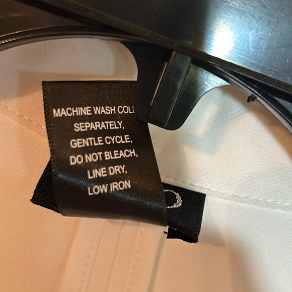 Classy Vest with front pockets and tie belt 1X - Picture 6 of 7